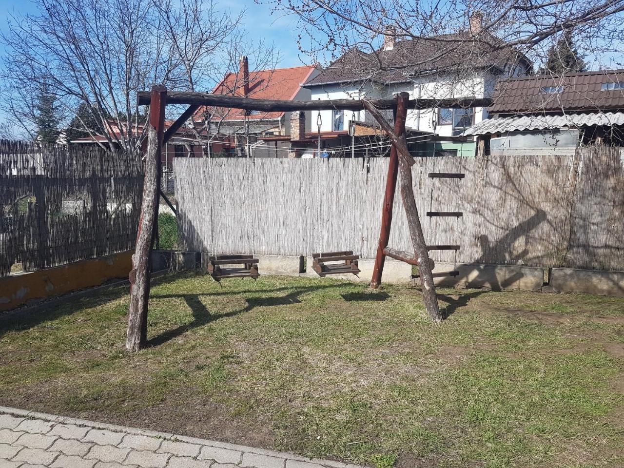Hajdúszoboszló Fischer Apartman 2 מראה חיצוני תמונה