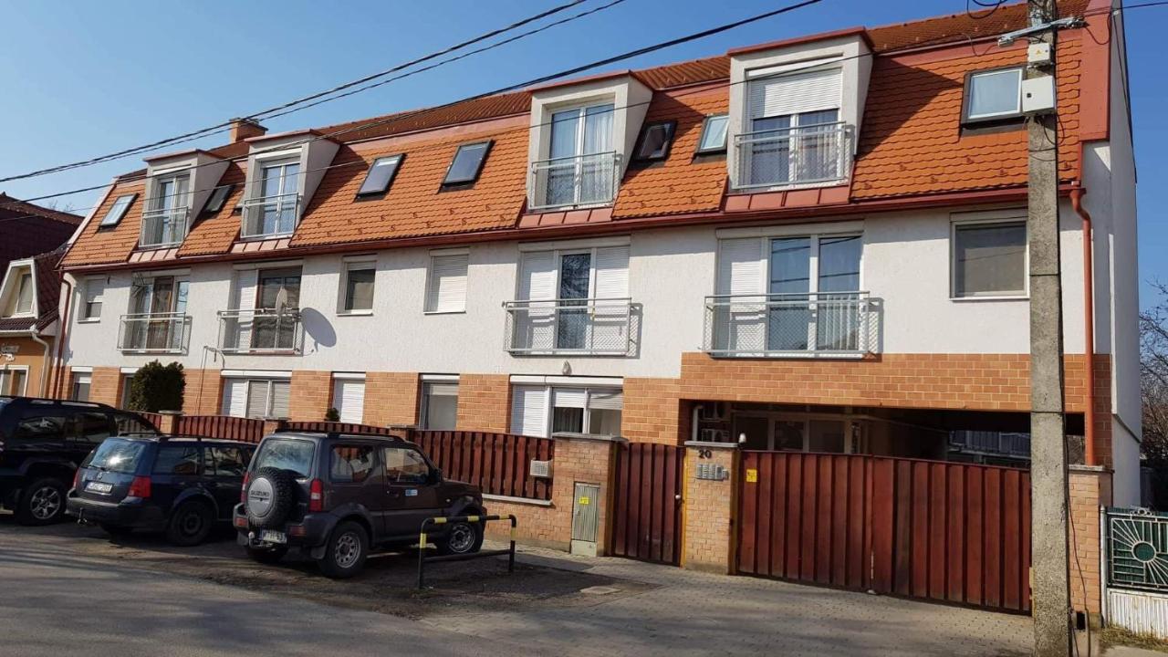 Hajdúszoboszló Fischer Apartman 2 מראה חיצוני תמונה
